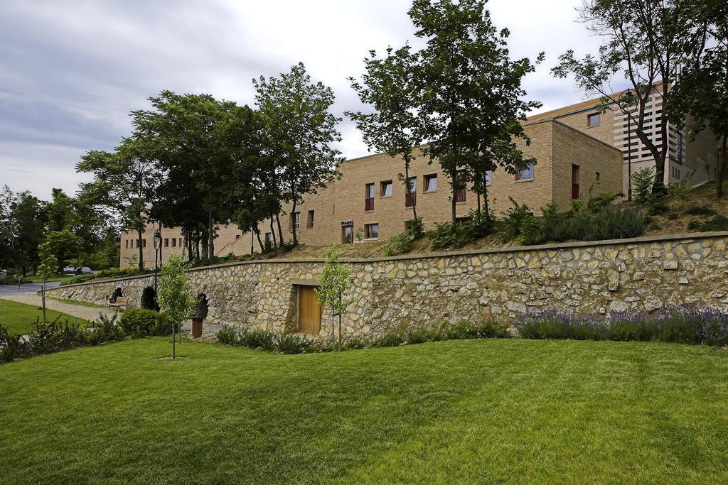Hotel Völgyikút Ház Veszprém Exterior foto